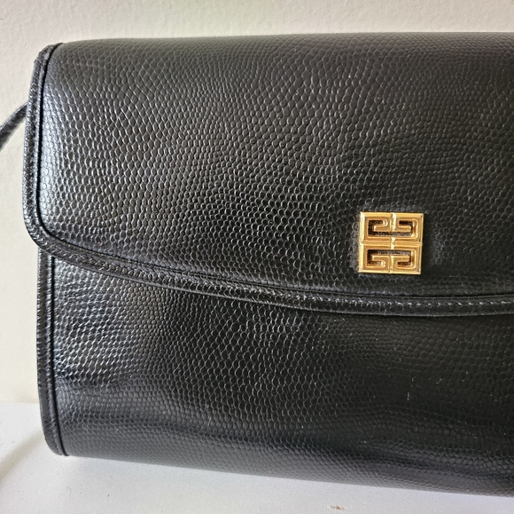 Vintage Givenchy Medium Leather Bag - Picture 4 of 14